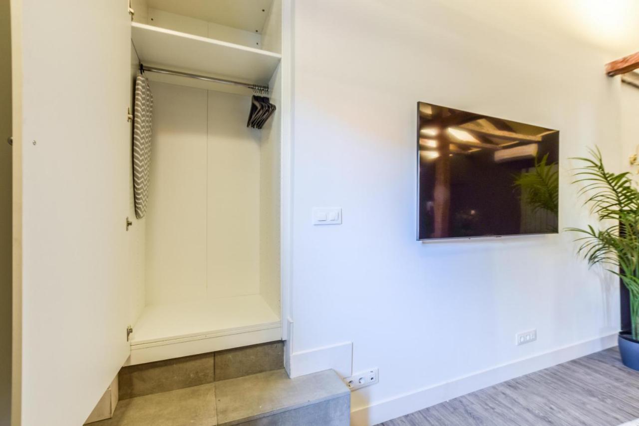 Gran Via Rustico -No Ascensor- Apartman Madrid Kültér fotó